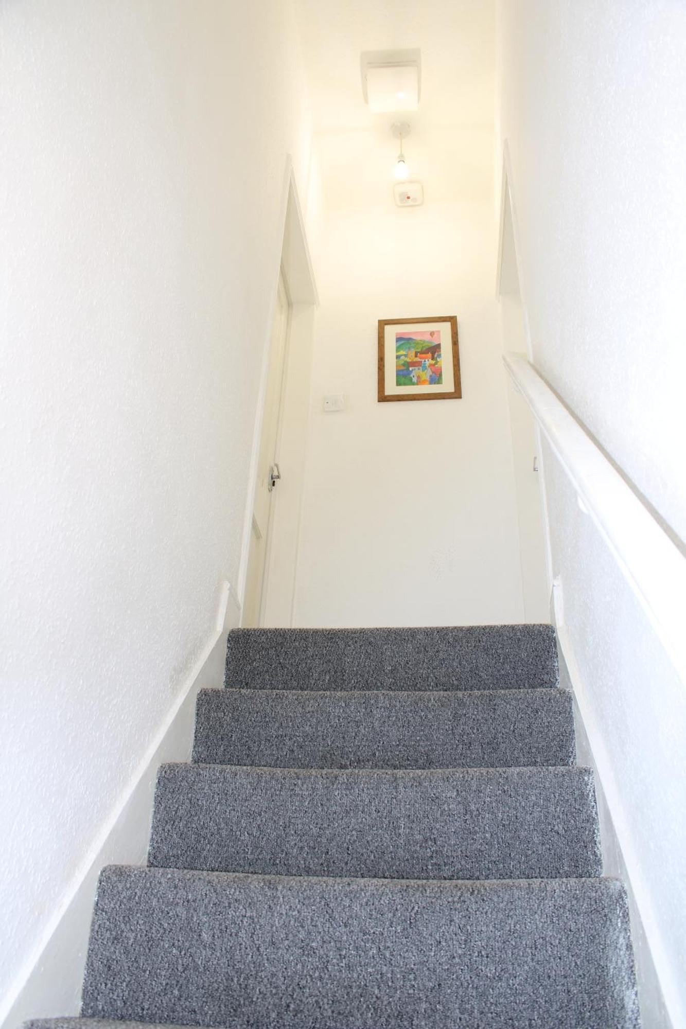 F2S Serviced Apartments 2Bedroom Terrace House With Free Wifi Netflix Suitable For Contractors Walking Distance To Train Station Derby Ngoại thất bức ảnh